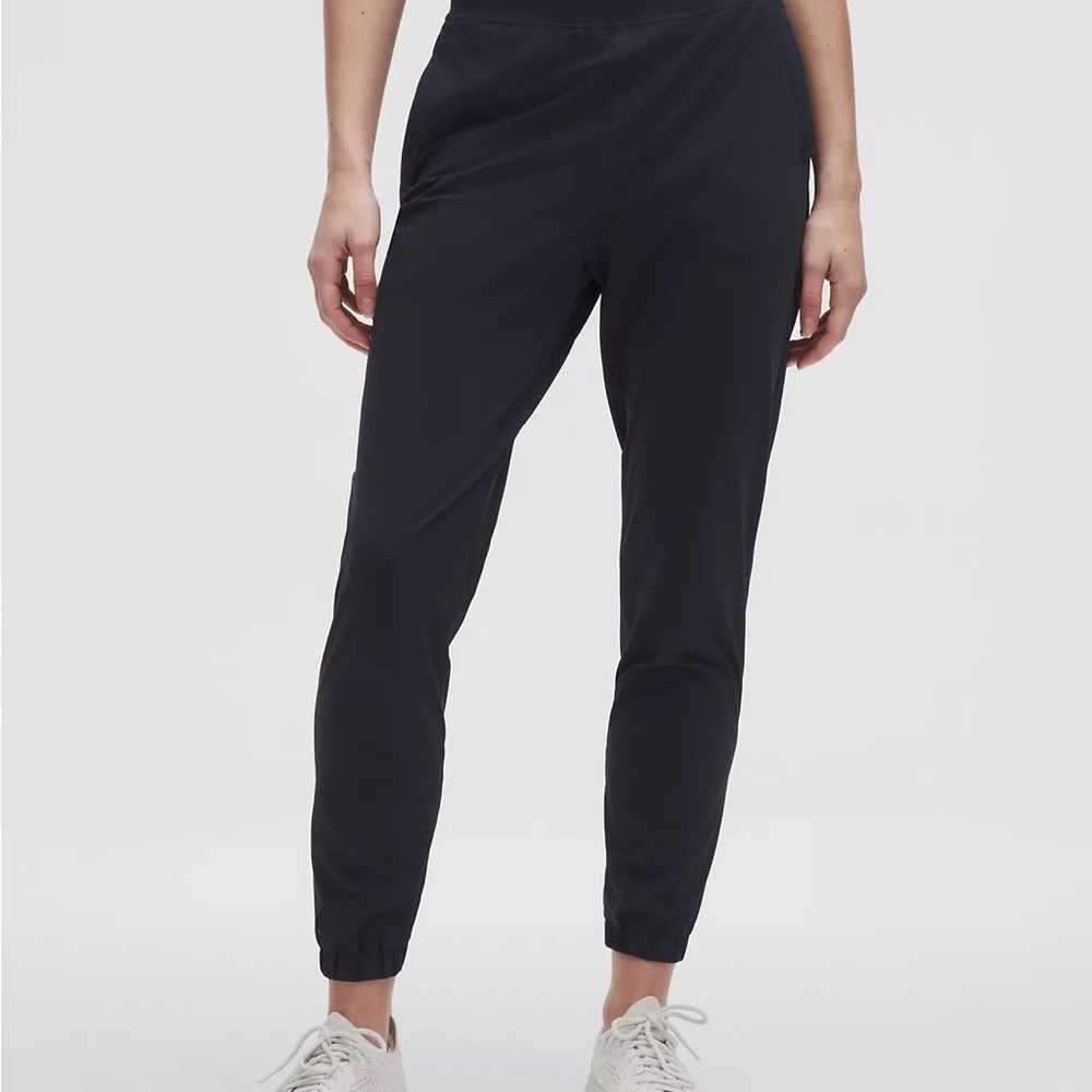 Lululemon Adapted State Joggers (navy blue)